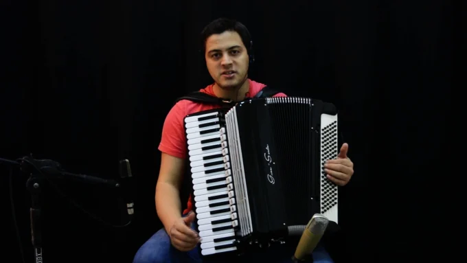 Exercícios de Fole e Iniciação a Leitura de Partitura - Parte 3