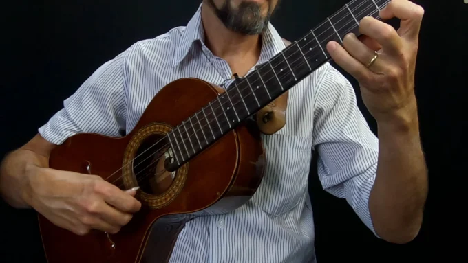Técnica de mão esquerda com 3 e 4 notas - Parte 2
