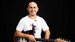 Modo Eólio - Arpejos na Prática