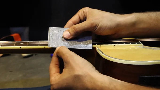 Manutenção para Violão de Aço - Nivelamento de Trastes - Parte 2