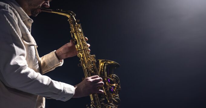 Imagem em destaque do artigo: Domine o Saxofone