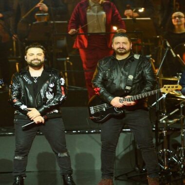 Rosa de Saron desembarca em Franca em show que comemora mais de 35 anos de carreira